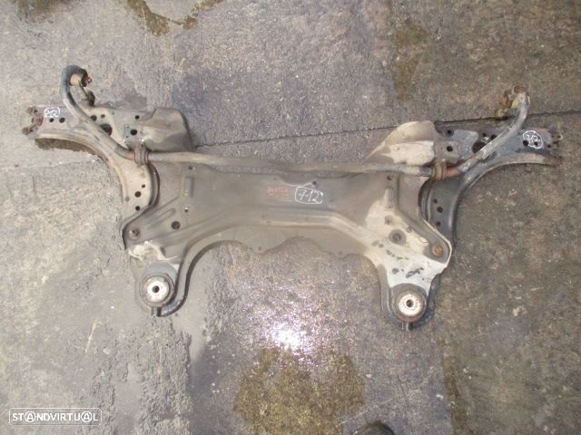 Charriot Cha712 VW NEW BEETLE 1999 2.0 I 115CV 3P PRETO FRENTE BARRA EST COMPLETO - 1