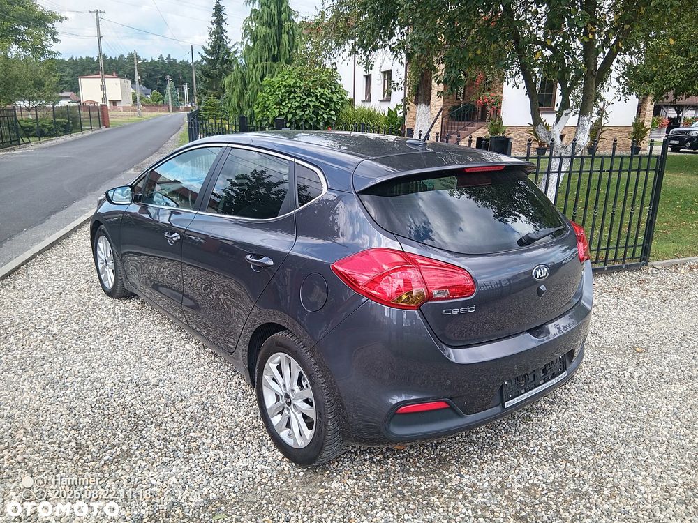 Kia Ceed 1.6 CRDi 128 Spirit - 3