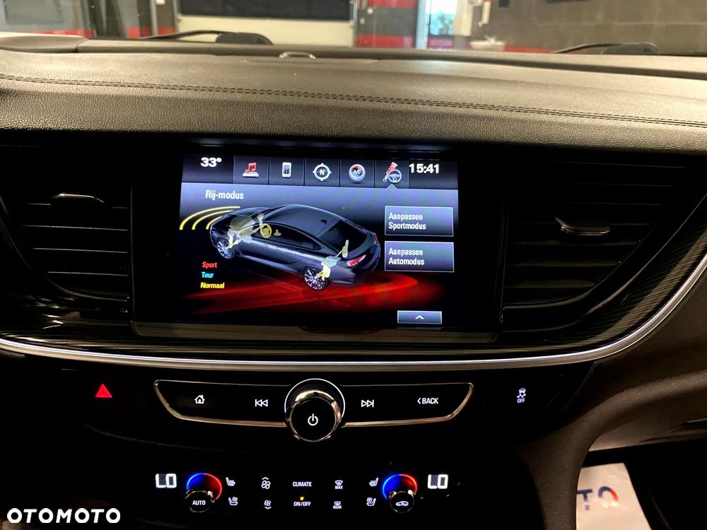 Opel Insignia 2.0 CDTI 4x4 Ultimate S&S - 22
