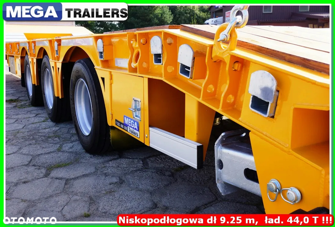 Mega Niska podłoga, DMC 54 T, oś skrętna, najazdy HYDRULICZNE 4,0 M !!! - 23