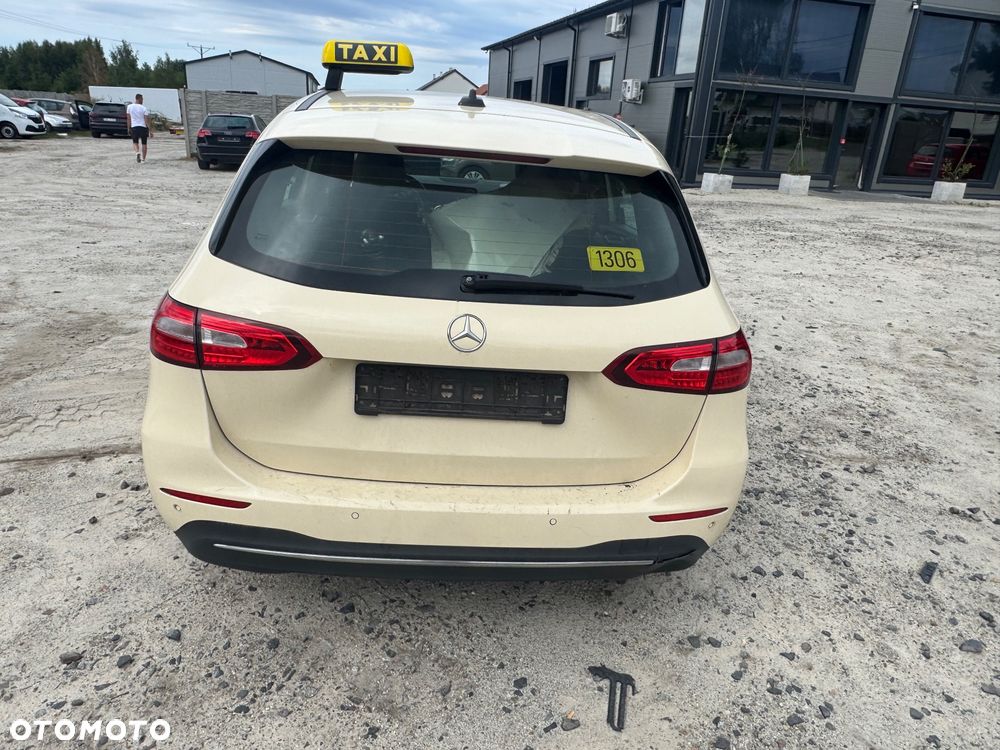 Mercedes-Benz Klasa B 200 d Style 8G-DCT - 2