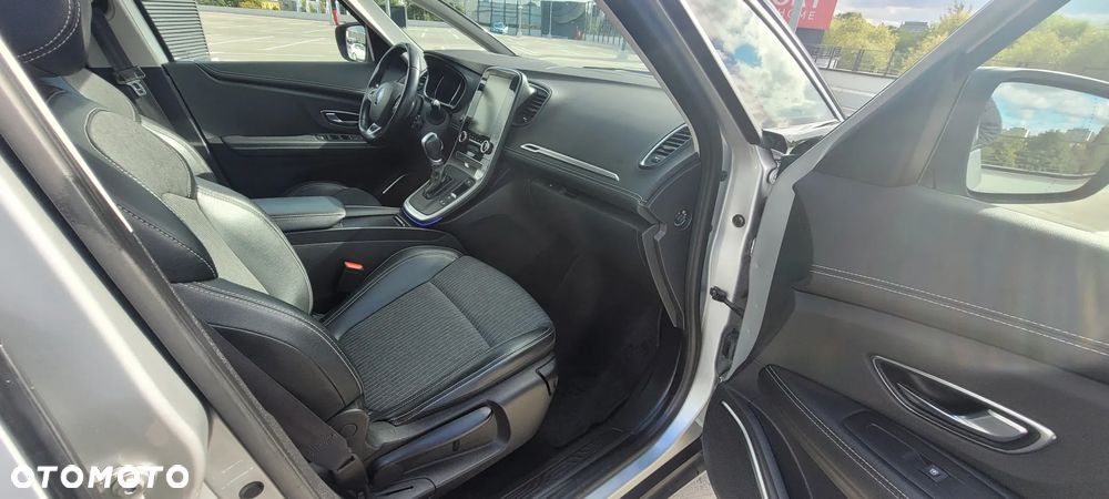 Renault Grand Scenic BLUE dCi 150 EDC BUSINESS EDITION - 28