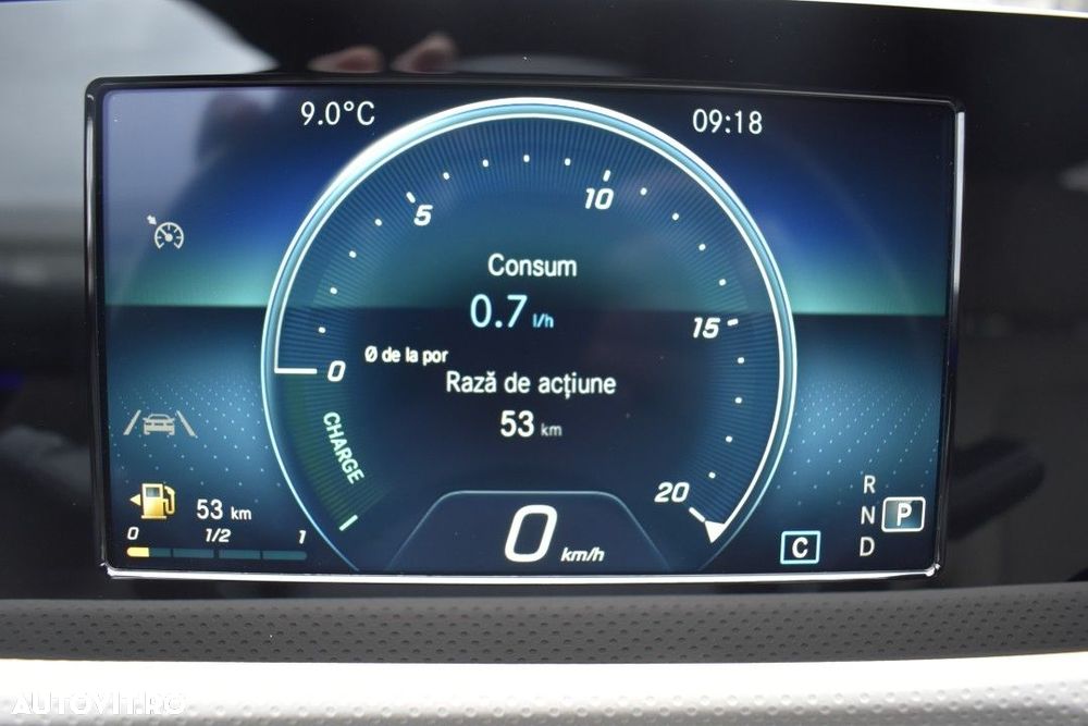 Mercedes-Benz CLA - 21