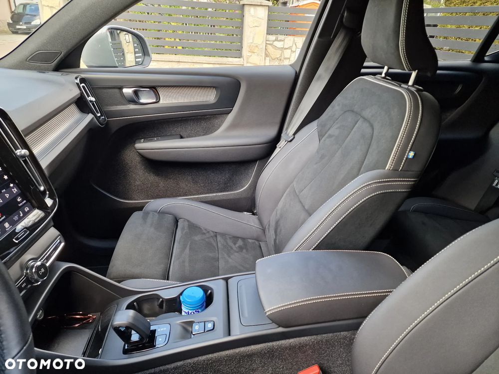 Volvo XC 40 B3 Core - 21