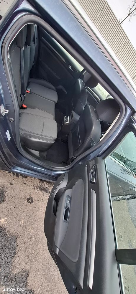 Renault Megane BLUE dCi 115 EDC BUSINESS EDITION - 5