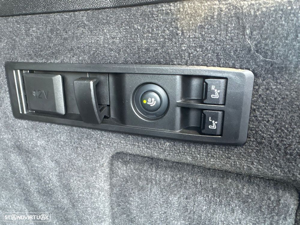 BMW iX xDrive 40 - 43