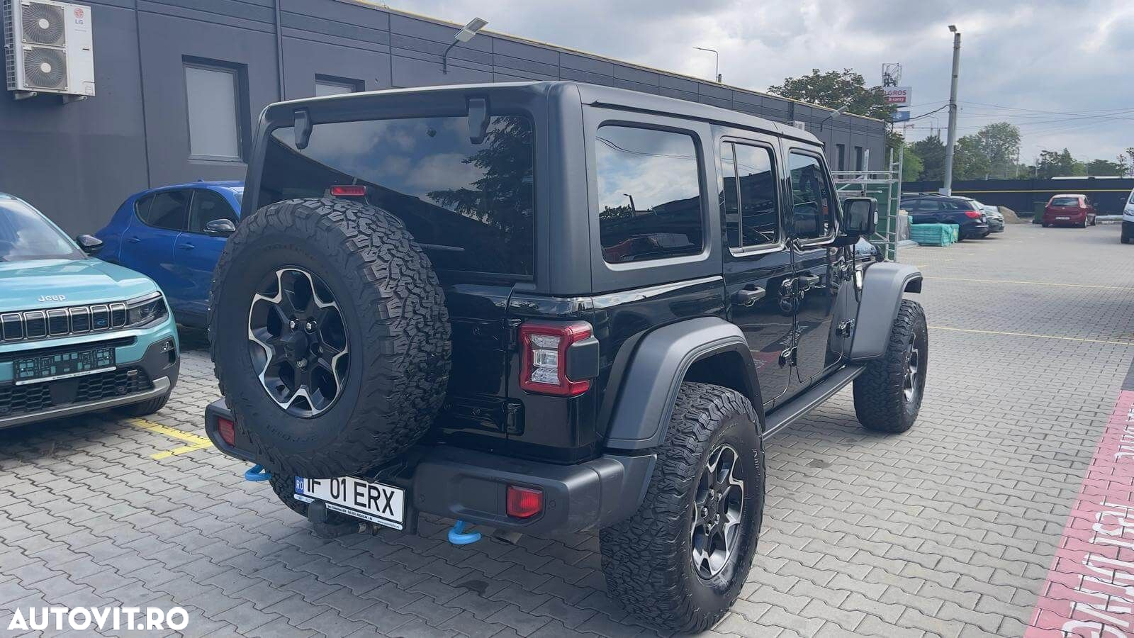 Jeep Wrangler - 3