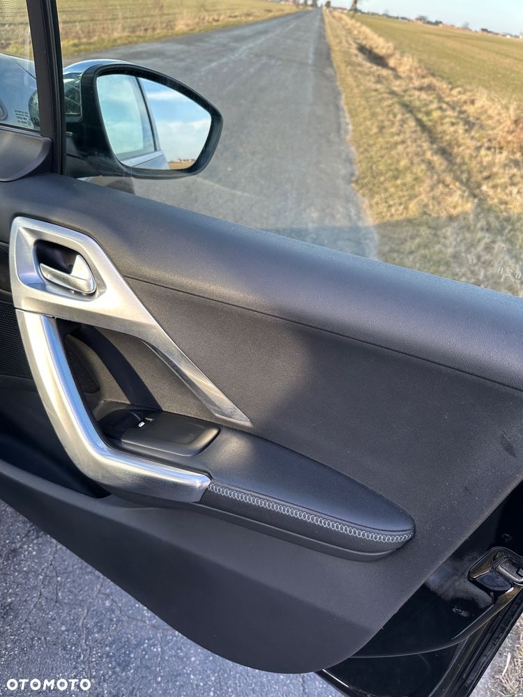 Peugeot 2008 PureTech 130 Stop&Start Crossway - 27