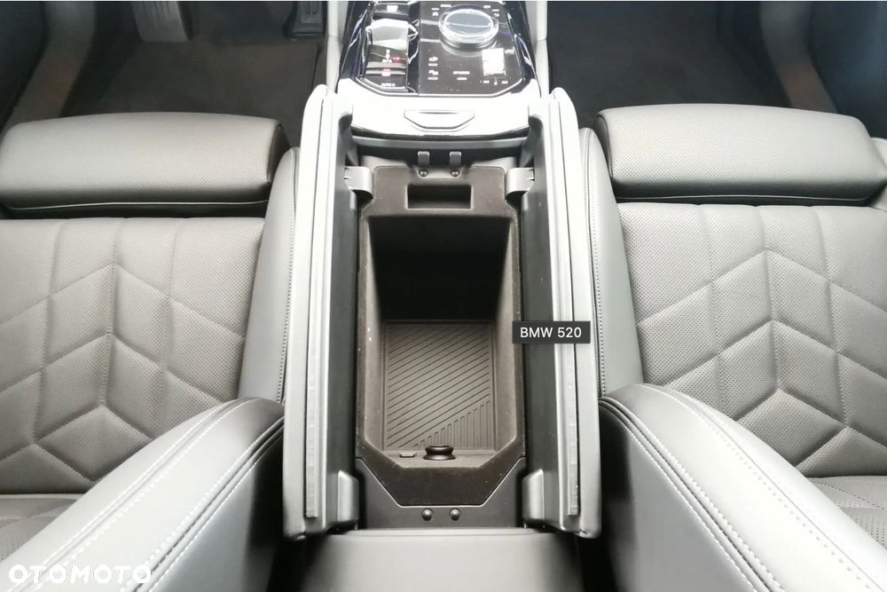 BMW Seria 5 - 17