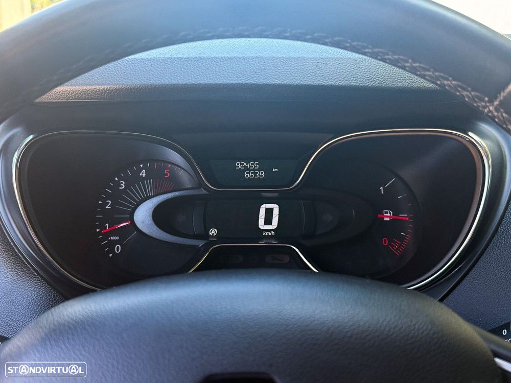 Renault Captur 1.5 dCi Exclusive - 26