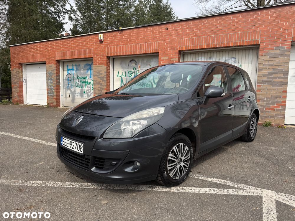 Renault Scenic 1.5 dCi Authentique - 1