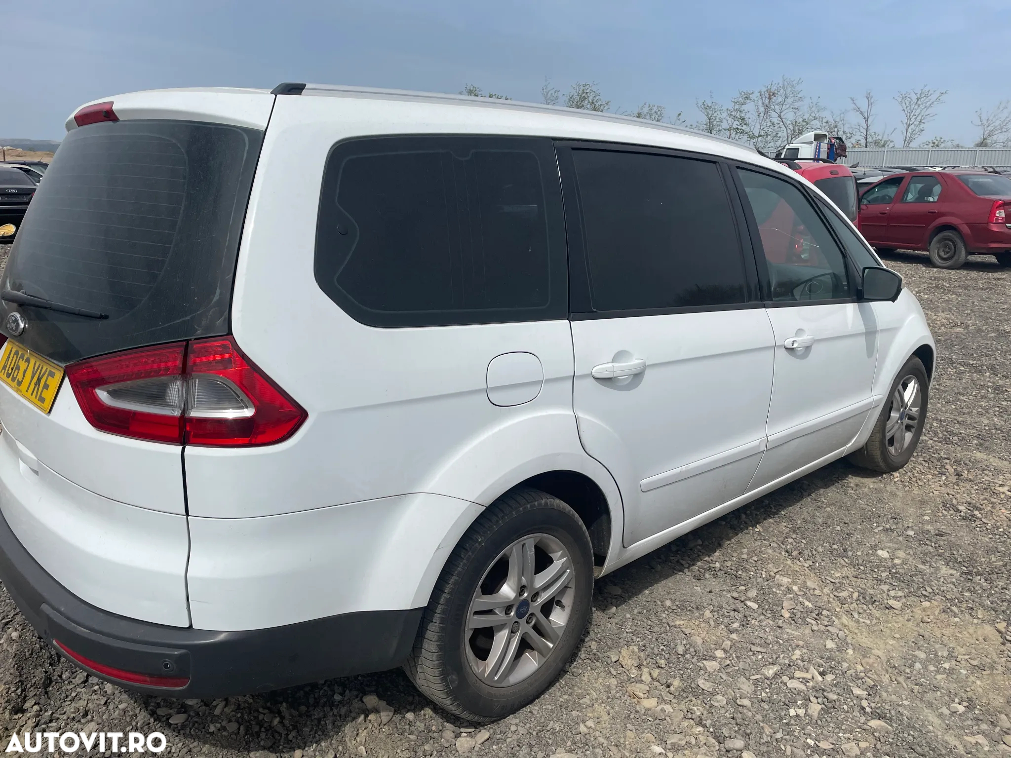 Dezmembram Ford Galaxy 2 2015 2.0 tdci 7 locuri - 3