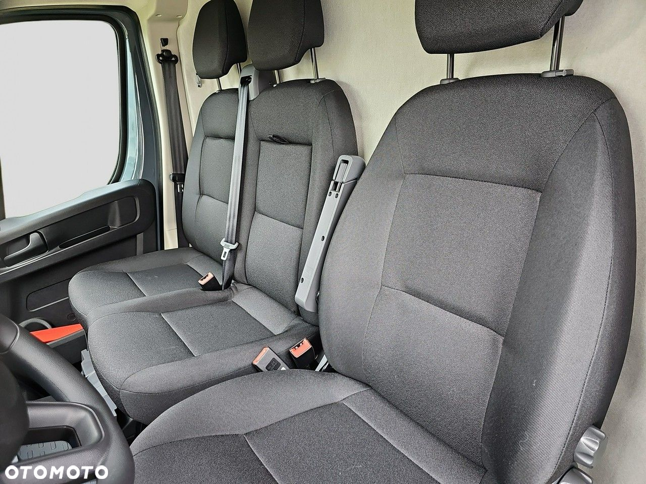 Opel Movano - 12
