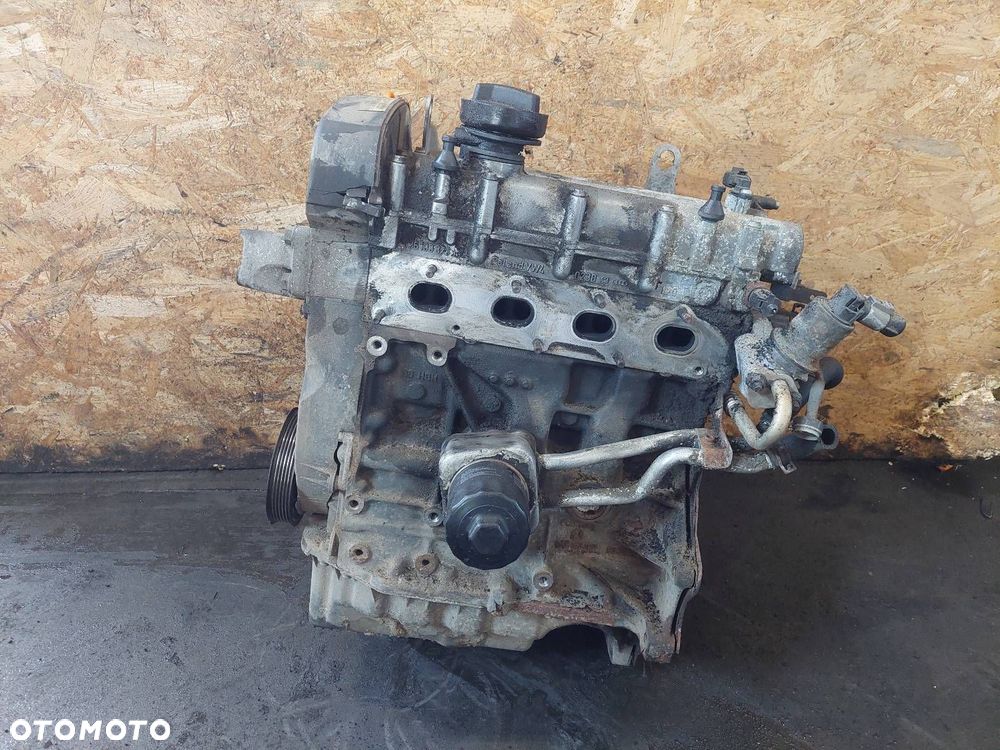SILNIK BENZYNOWY SŁUPEK SEAT LEON I 1.4 16V BCB - 1