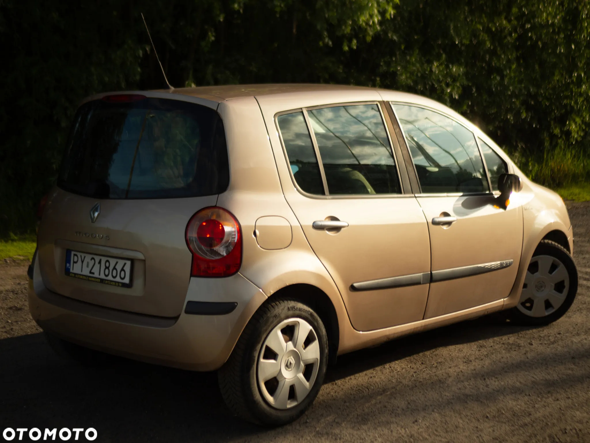 Renault Modus 1.6 16V ESP Privilege - 14