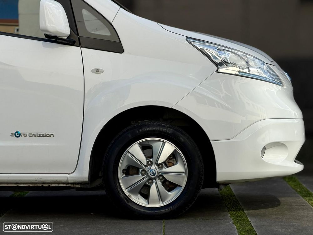 Nissan e-NV200 Combi 5L Comfort 2 Portas - 13