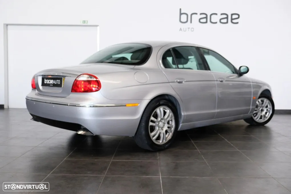 Jaguar S-Type 2.7 D V6 Classic - 6