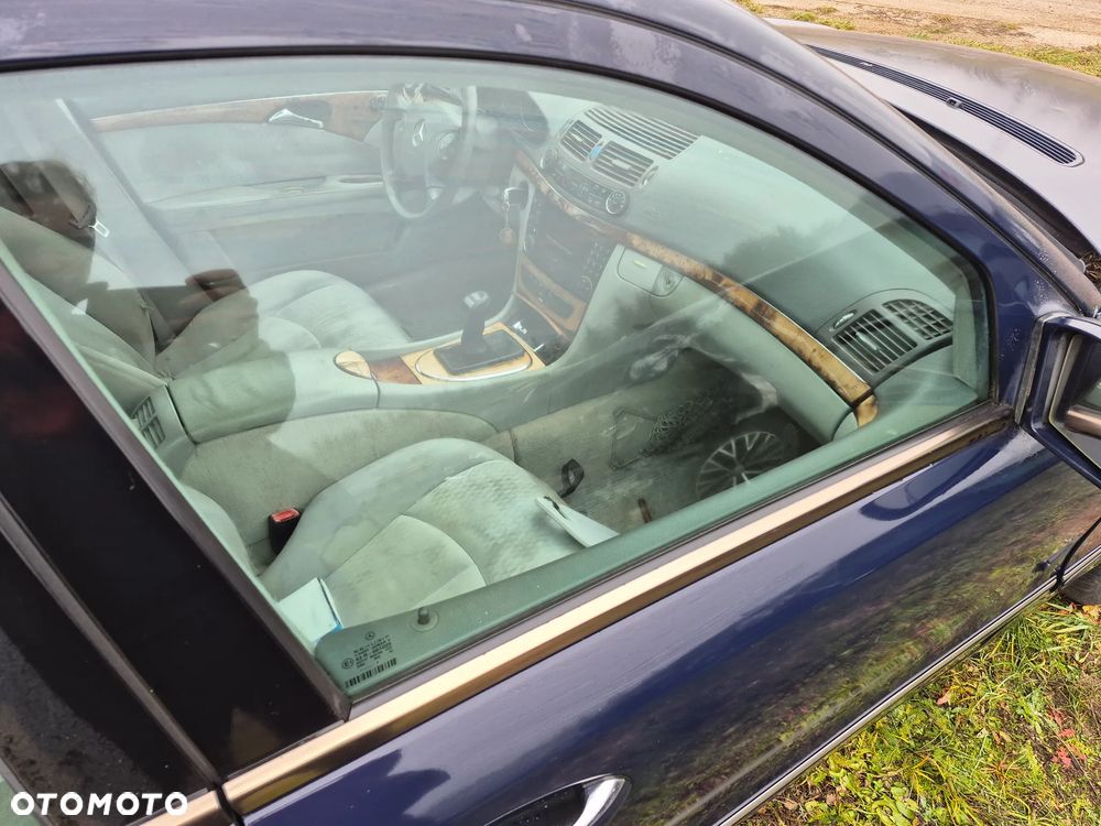 Drzwi Kompletne Prawy Przód Mercedes E W211 904 - 2