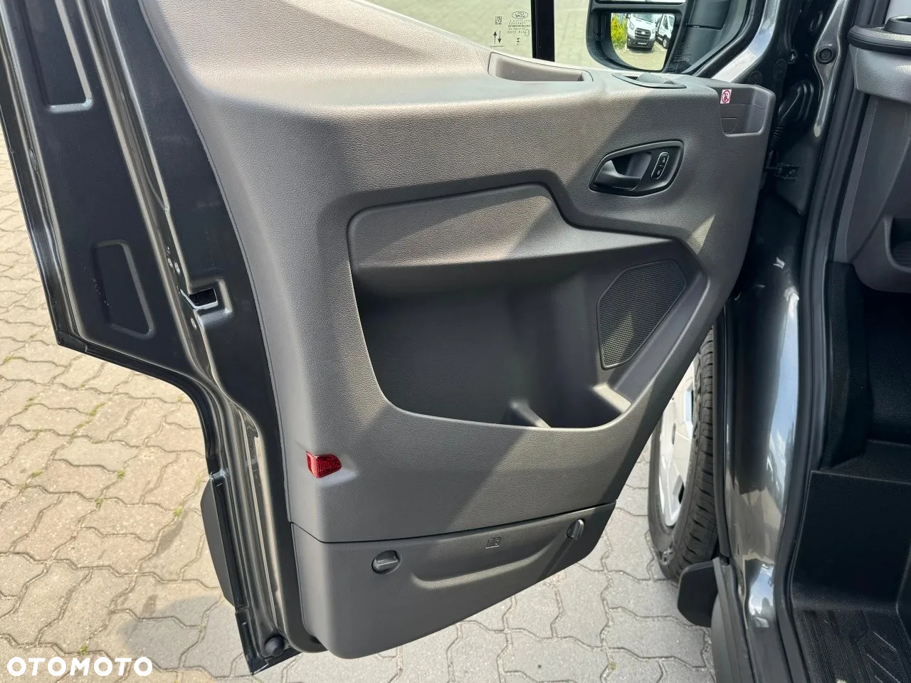 Ford Transit - 8