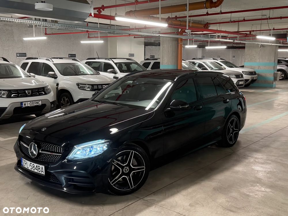 Mercedes-Benz Klasa C 200 9G-TRONIC AMG Line - 9