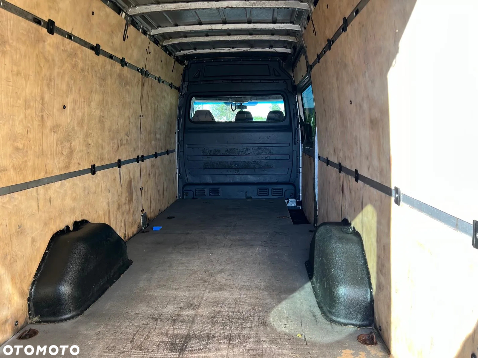 Mercedes-Benz SPRINTER L4H2 - 18