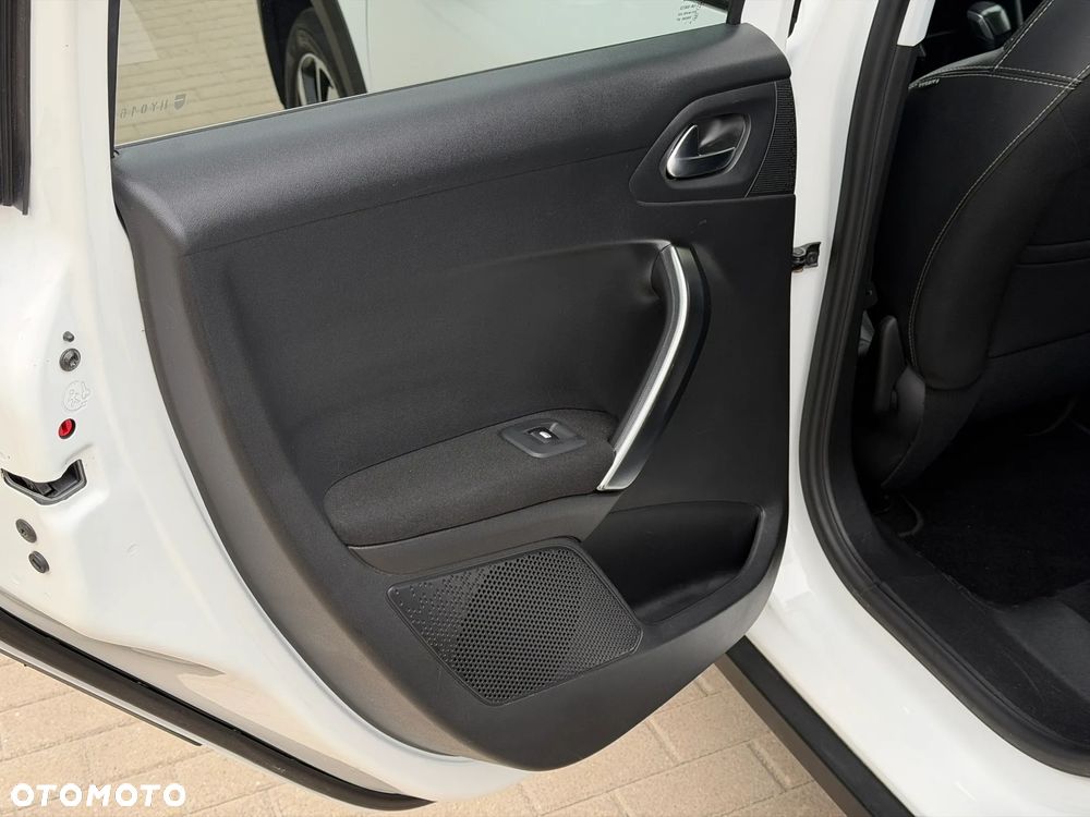 Peugeot 2008 PureTech 110 Stop&Start Allure - 32