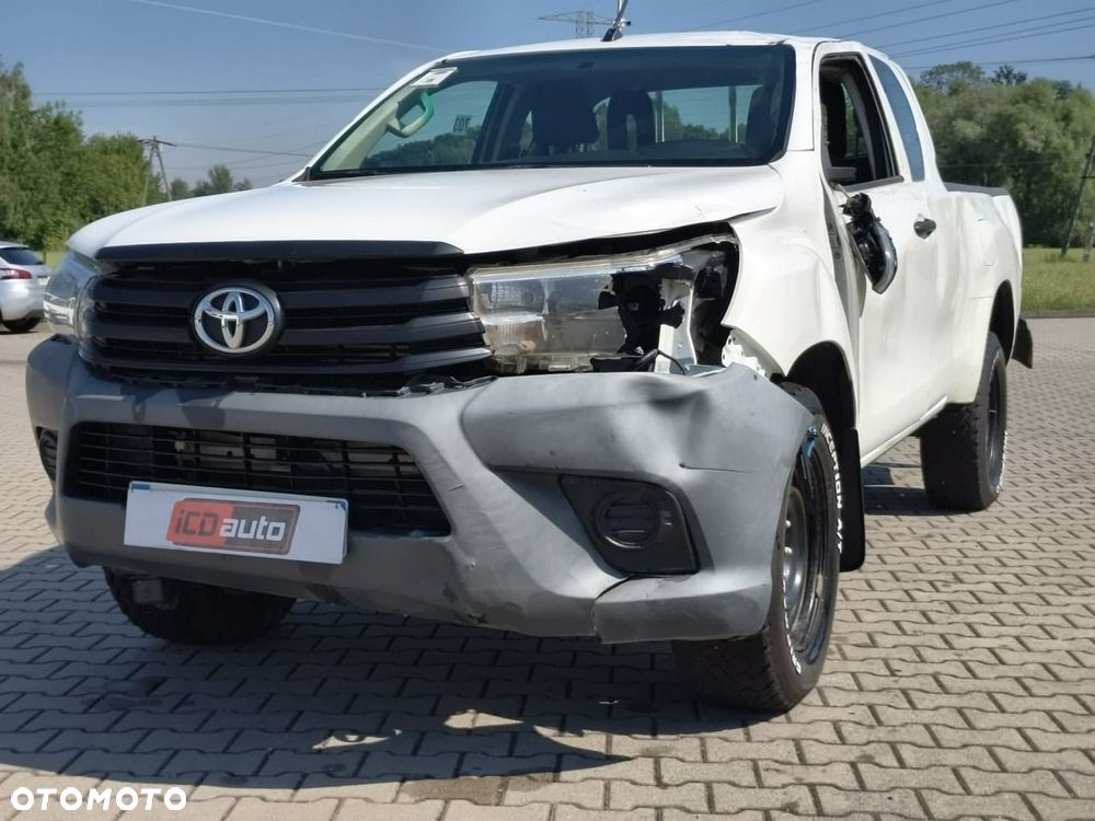 Toyota Hilux - 15