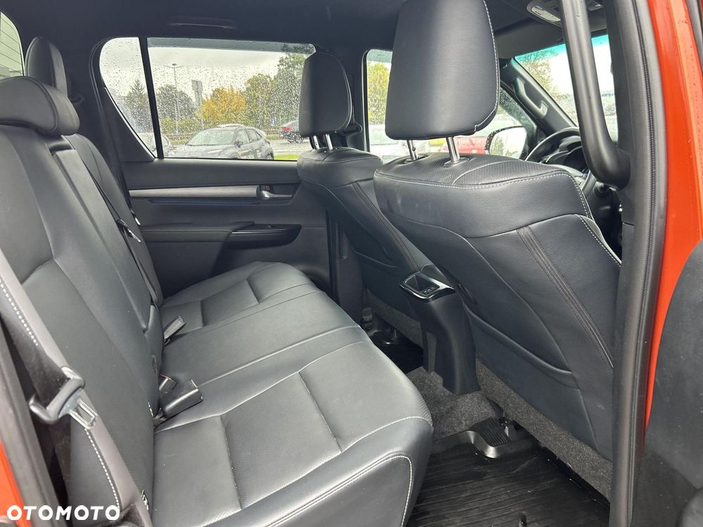 Toyota Hilux 2.8 D-4D Double Cab Invincible 4x4 - 25