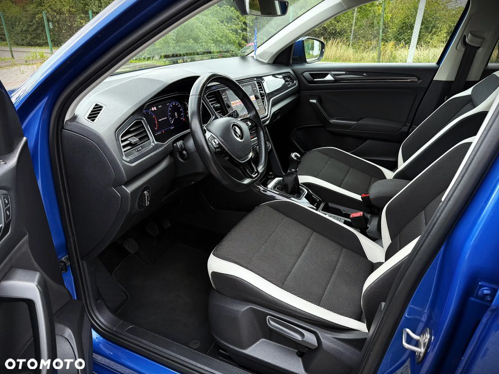 Volkswagen T-Roc 1.5 TSI GPF ACT Premium - 9