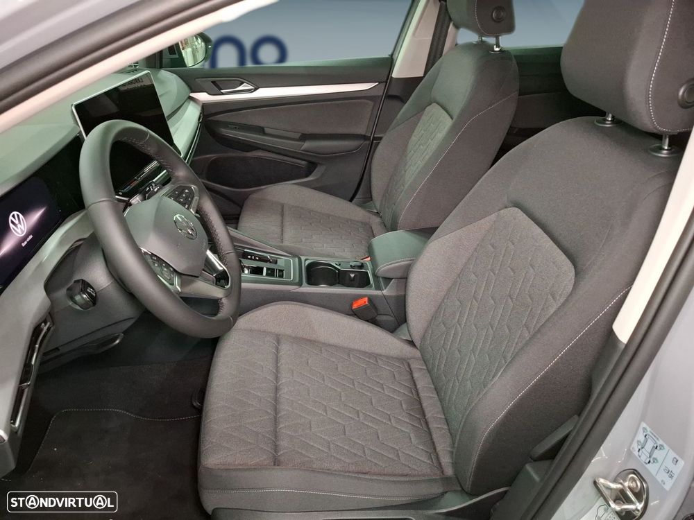 VW Golf 1.5 TSI e-Hybrid Sportline DSG - 11