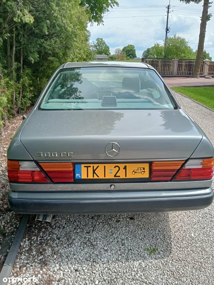 Mercedes-Benz W124 (1984-1993) - 9