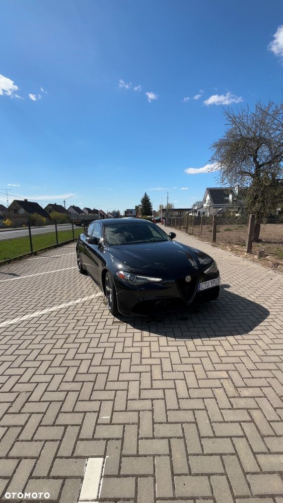 Alfa Romeo Giulia 2.0 Turbo 16V AT8 Veloce Ti - 1