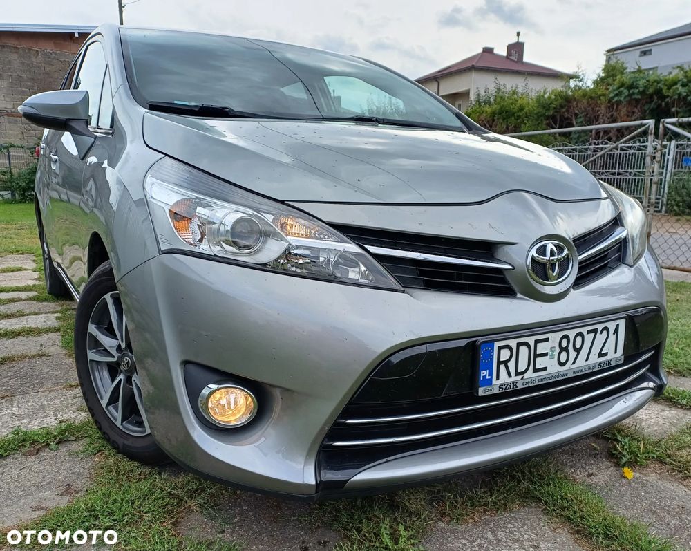 Toyota Verso 1.8 7-Sitzer Life - 1