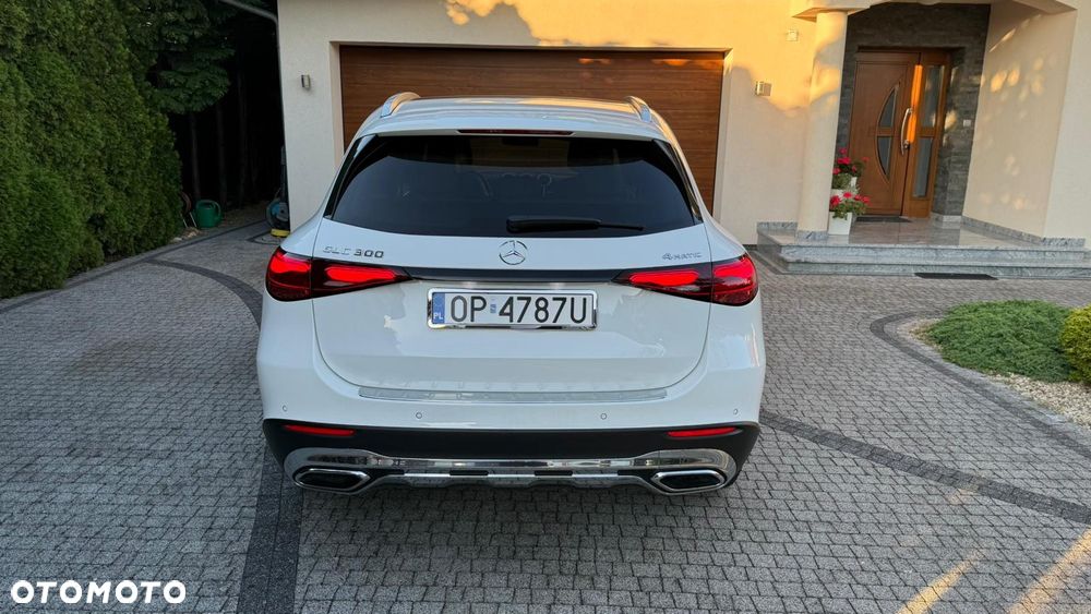Mercedes-Benz GLC 300 4Matic 9G-TRONIC Avantgarde Advanced - 7