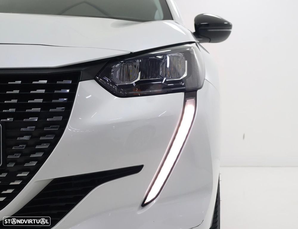 Peugeot 208 1.2 PureTech Allure - 8