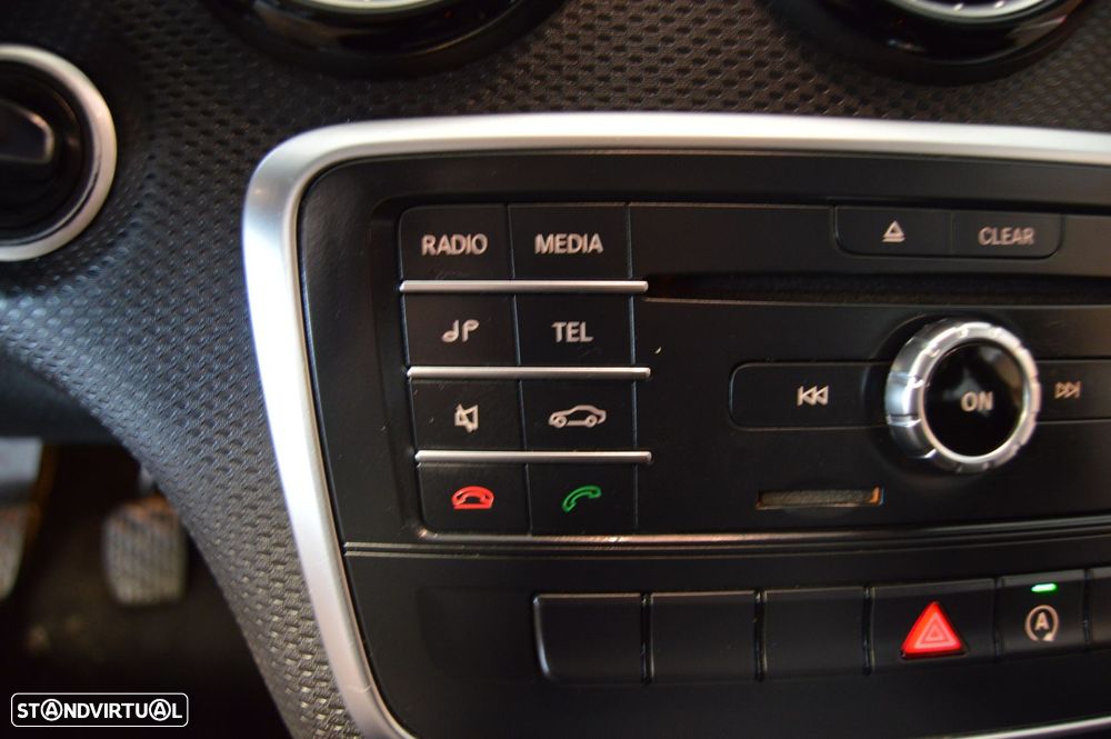 Mercedes-Benz A 160 d Activity Edition - 35