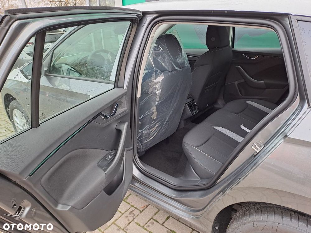 Skoda Scala 1.0 TSI Edition 130 DSG - 6