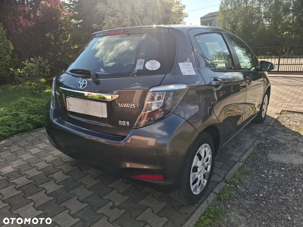 Toyota Yaris 1.5 VVT-i Comfort - 4