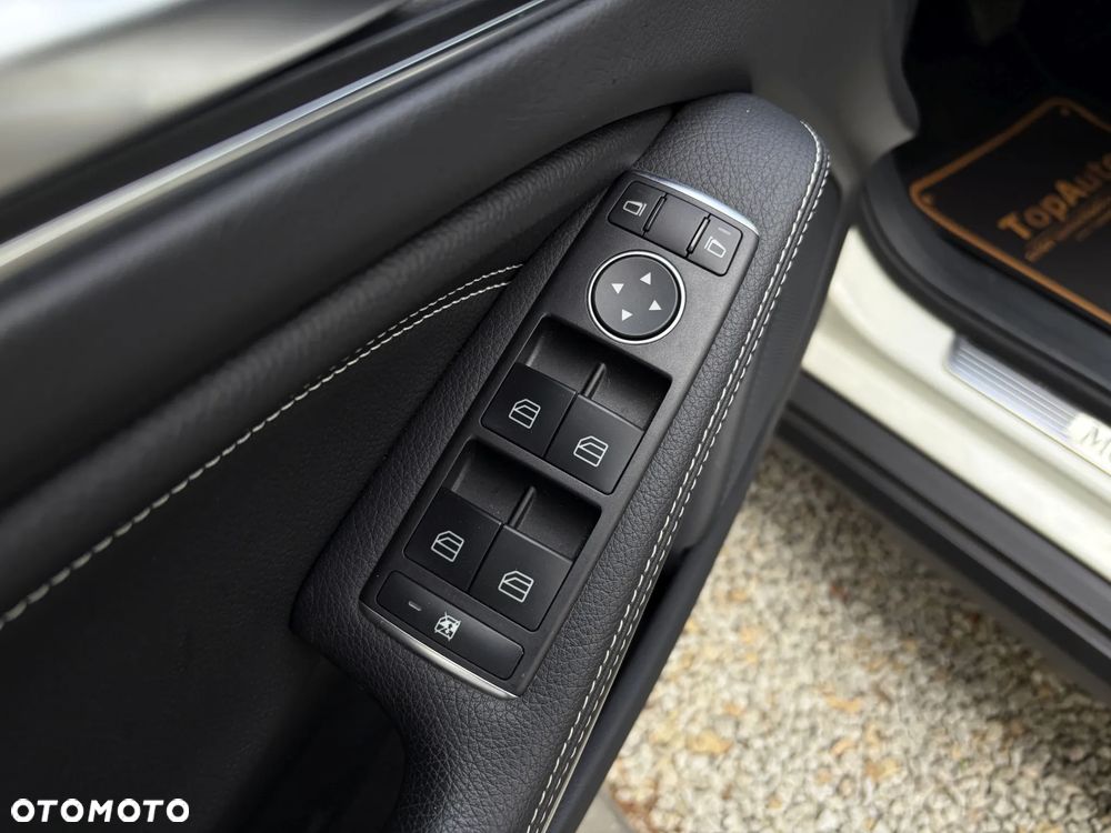 Mercedes-Benz GLA 200 7G-DCT Style - 34