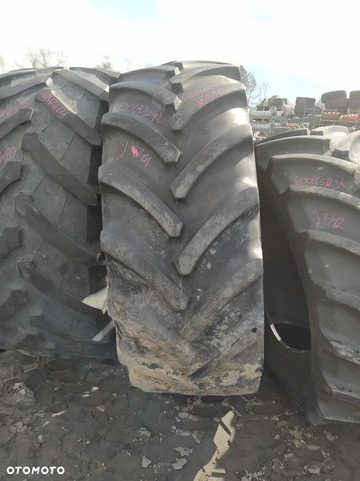 620/70R42 Goodyear DT812 J301