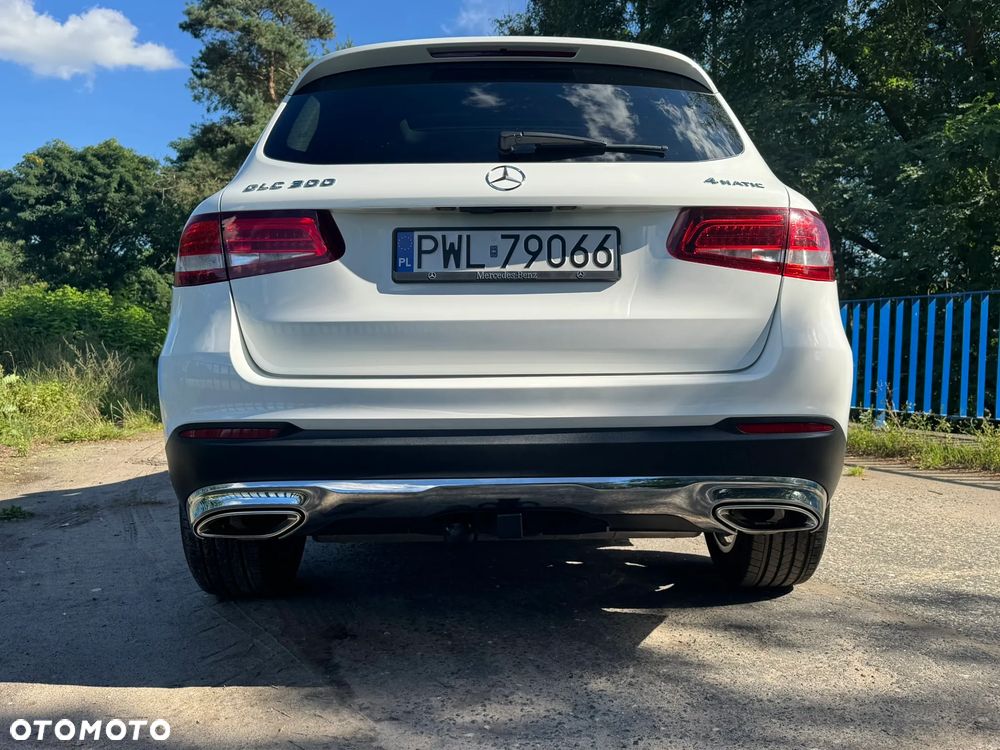 Mercedes-Benz GLC 300 4-Matic - 8