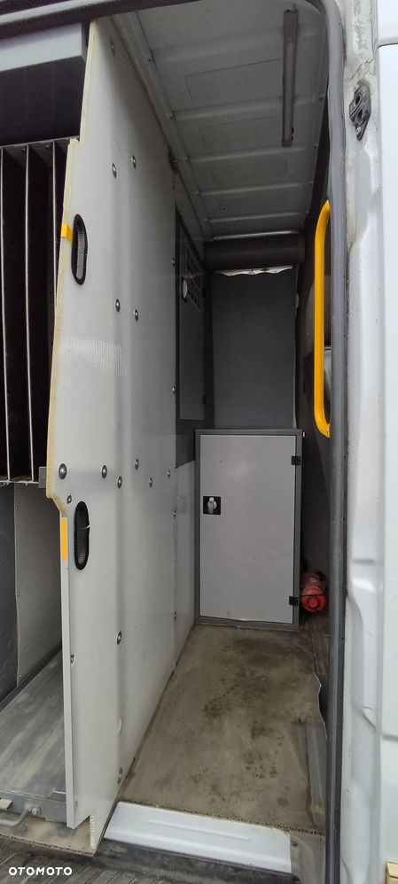 Mercedes-Benz Sprinter L2H2 - 9