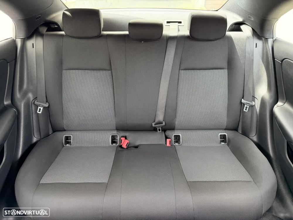 Mercedes-Benz CLA 180 d Progressive Aut. - 8
