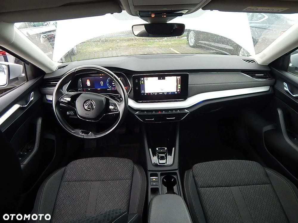 Skoda Octavia 2.0 TDI Style DSG - 11