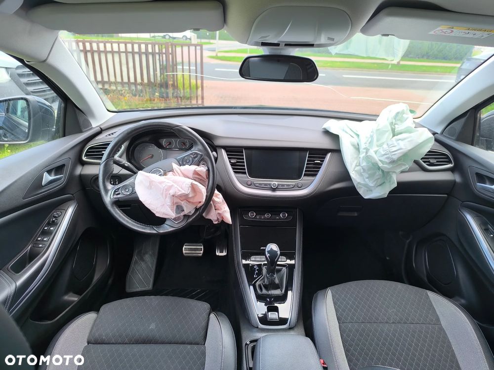 Opel Grandland X - 10