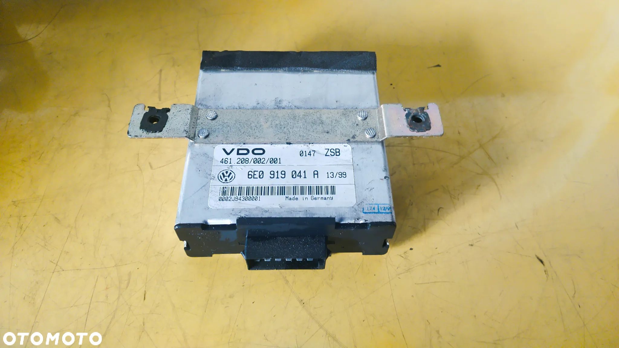MODUŁ STEROWNIK NAPIĘCIA VW LUPO 6E0919041A - 1