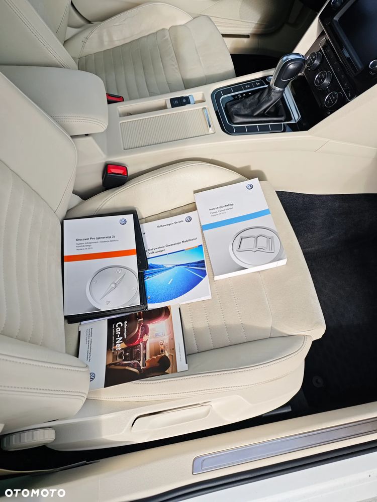 Volkswagen Passat 2.0 TDI BMT Highline DSG - 12