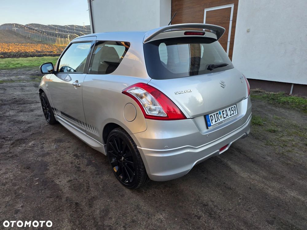 Suzuki Swift 1.2 X-ITE - 33