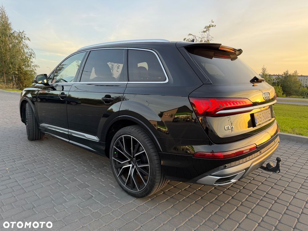 Audi Q7 50 TDI mHEV Quattro S Line Tiptr - 11