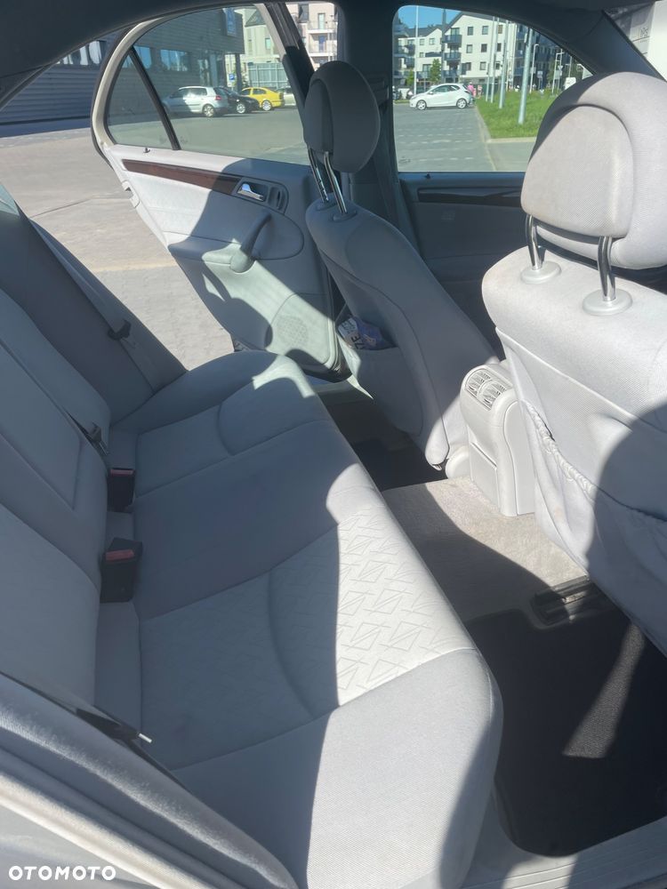 Mercedes-Benz Klasa C - 17